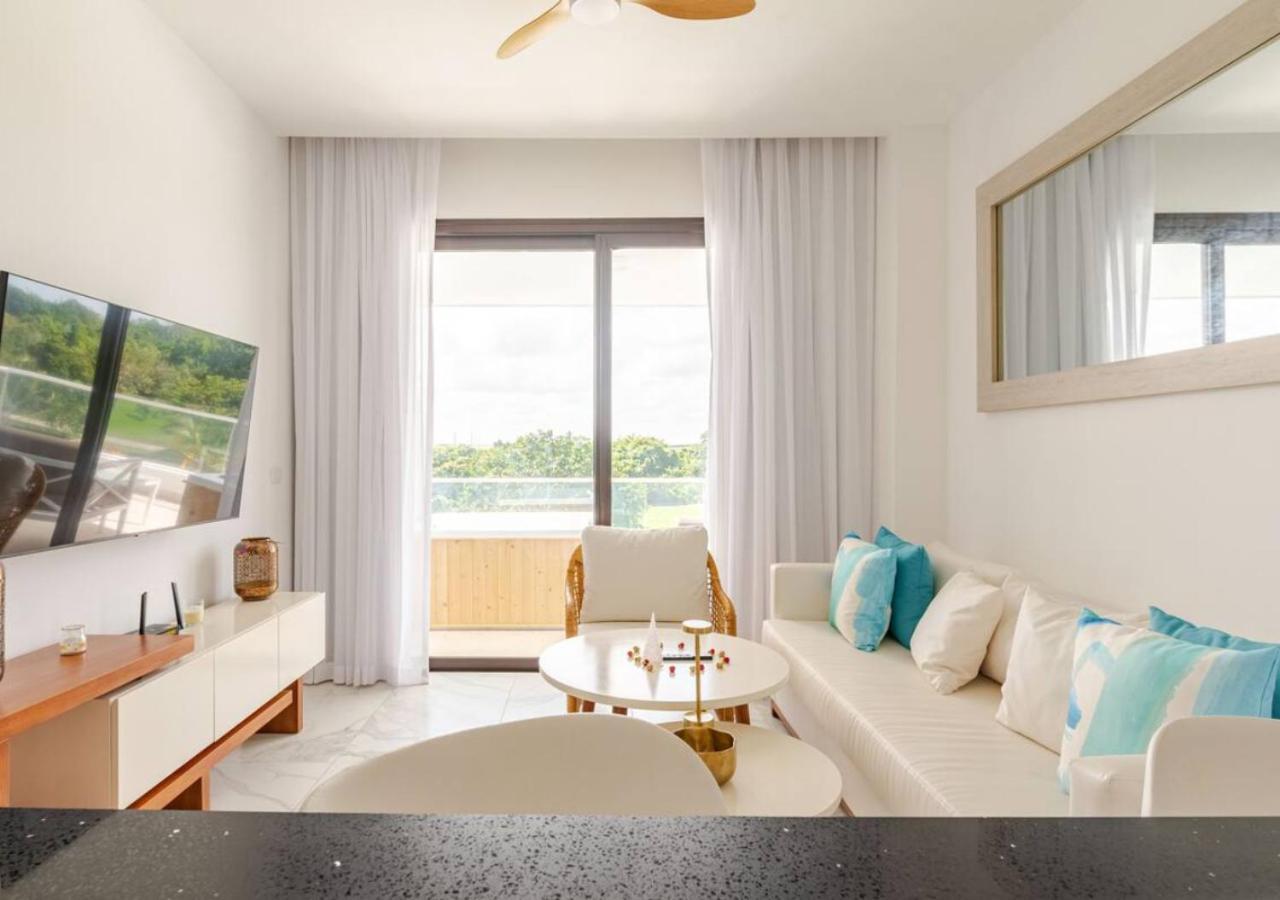 Deluxe Queen Suite